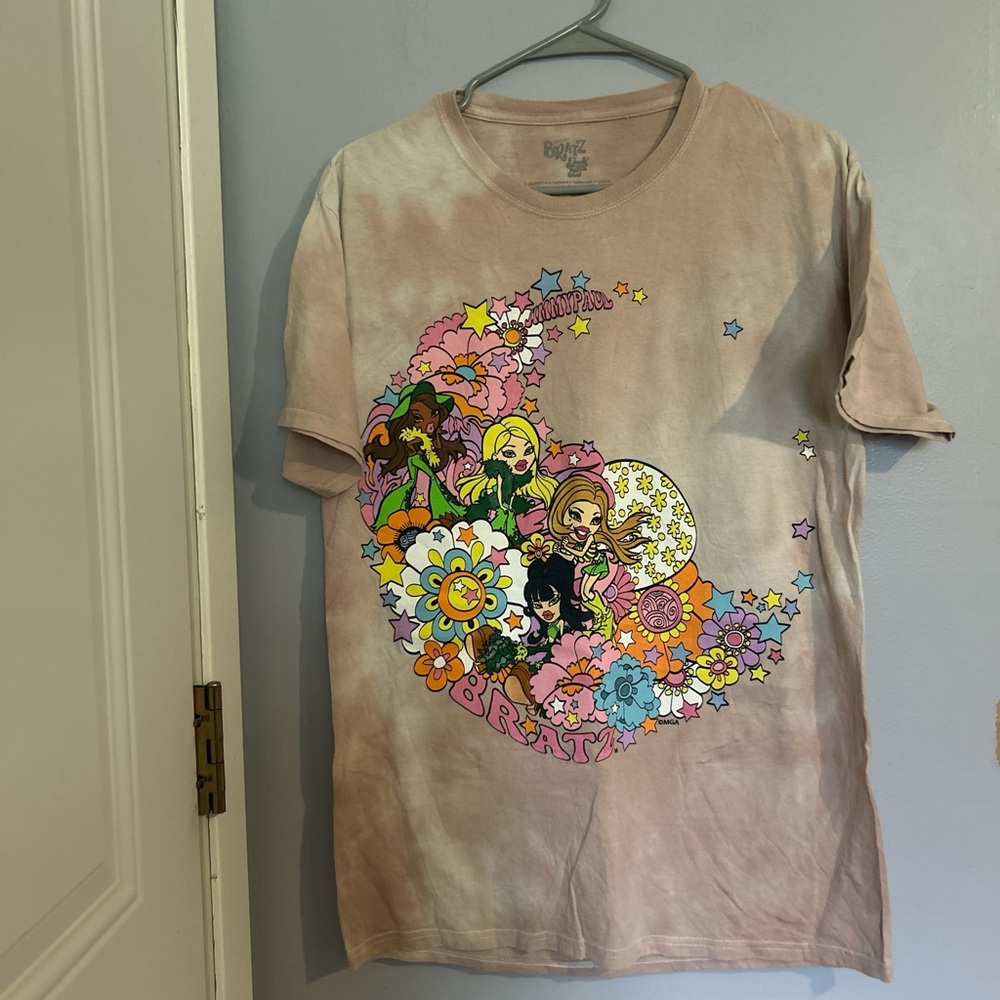 Bratz Graphic Tee - Multicolor